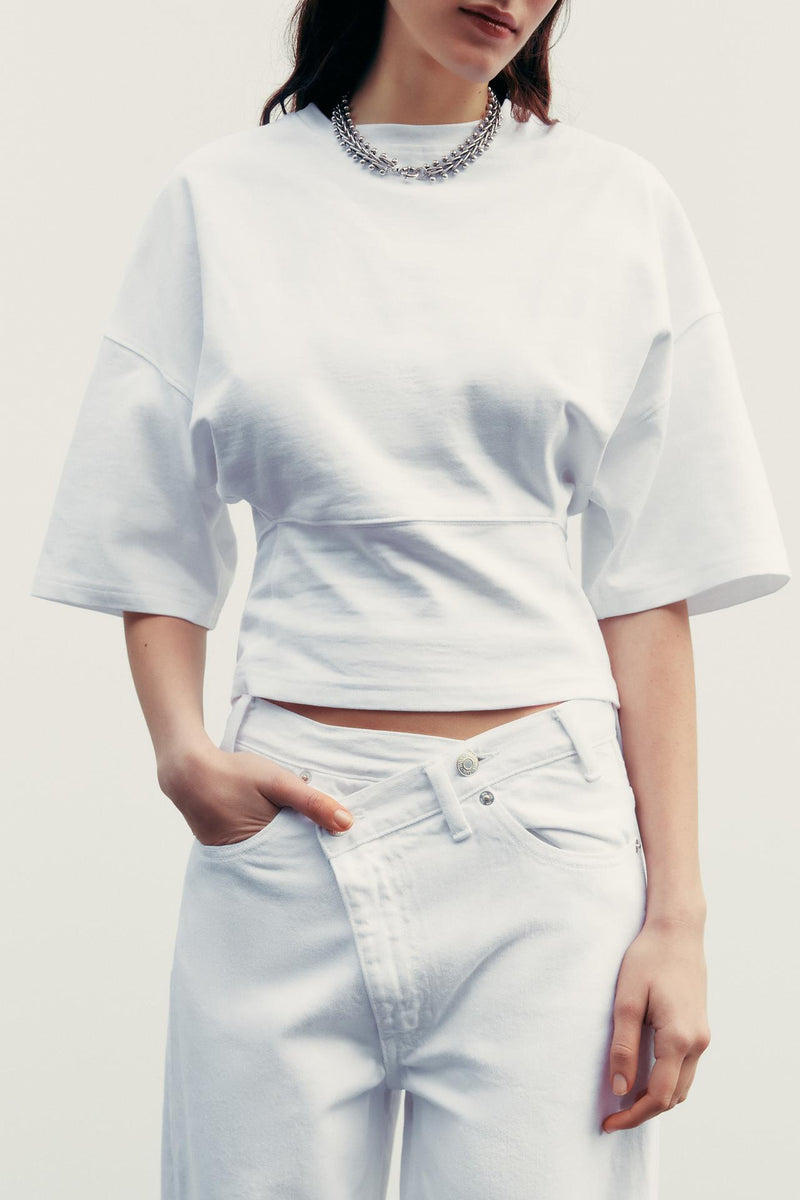 SCULPTED FIT TEE