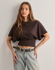 WHITE SLEEVE TEE