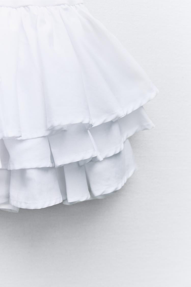 CONTRAST DRESS