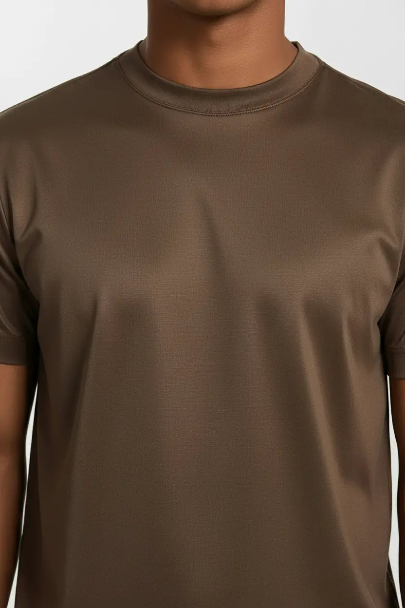 MINIMAL MOCK-NECK TEE