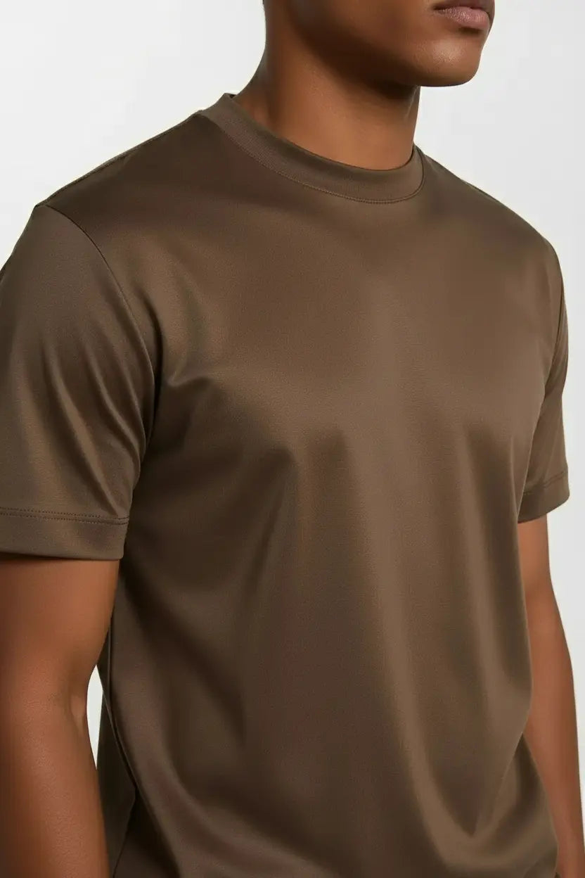 MINIMAL MOCK-NECK TEE